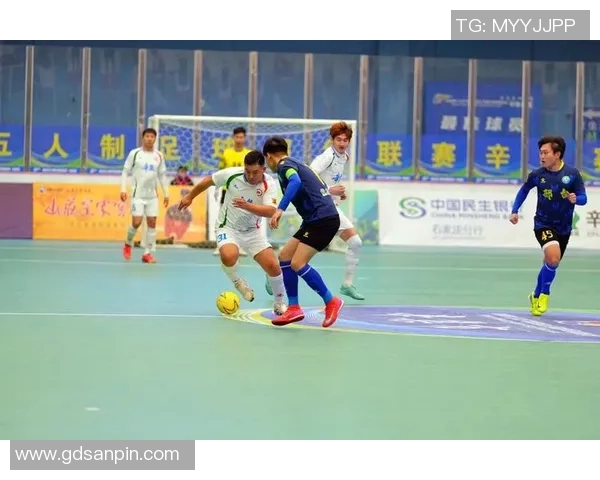 打枪踢足球的乐趣与挑战探索运动中的激情与团队精神