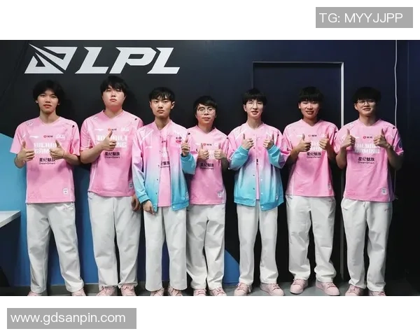 深入分析BLG战队的转换打法及其对比赛的影响与应用 深入分析BLG战队的转换打法及其对比赛的影响与应用